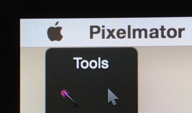 Die feine Pixelstruktur des iMac mit Retina 5K-Display ... (Foto: Andreas Sebayang/Golem.de)